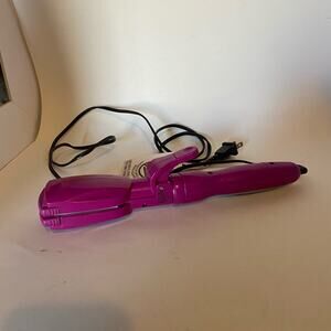 Conair Model CY-3 Hot Pink Flat Iron Works Hair Straightener